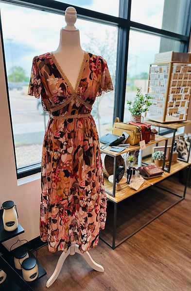 Boutique clothing display